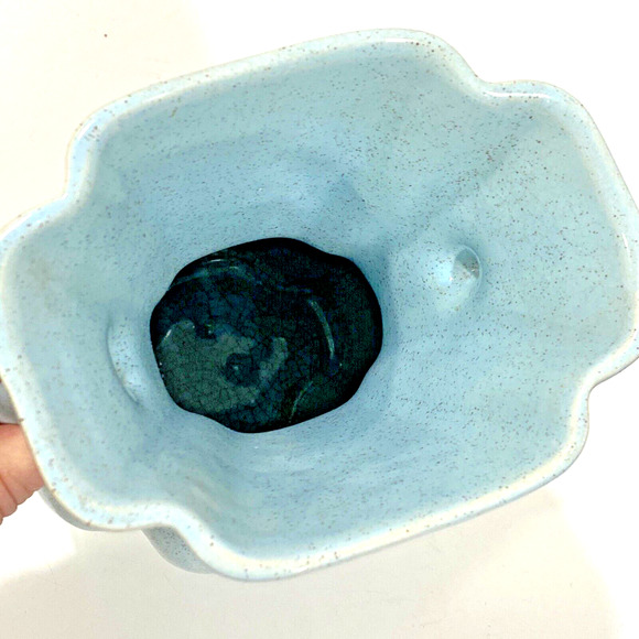 Vintage USA 504 Brush McCoy Pottery Double Handled Blue Speckled Glazed Vase - Picture 11 of 11